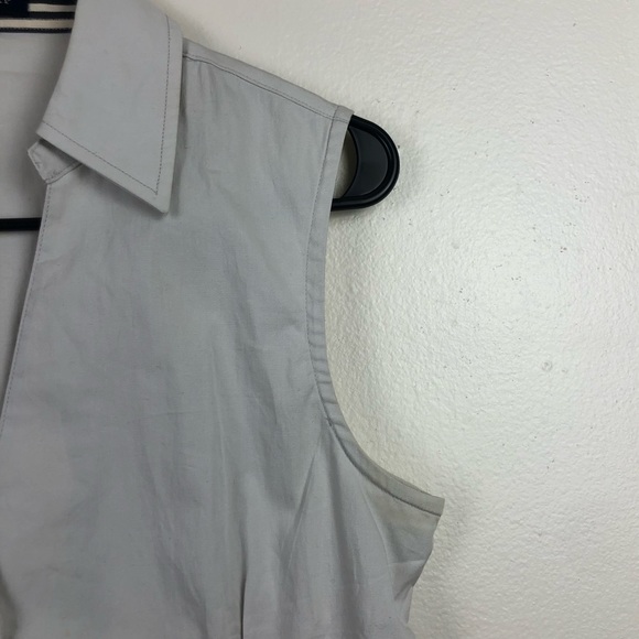 Burberry London Button Up Vest - Picture 3 of 10